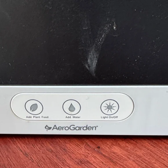 In-Home Aero-Garden System - Picture 7 of 7